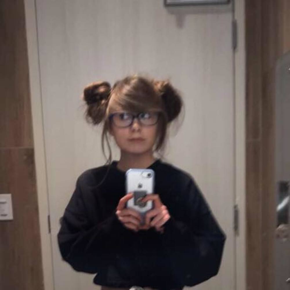 Meet your Posher, Hannah